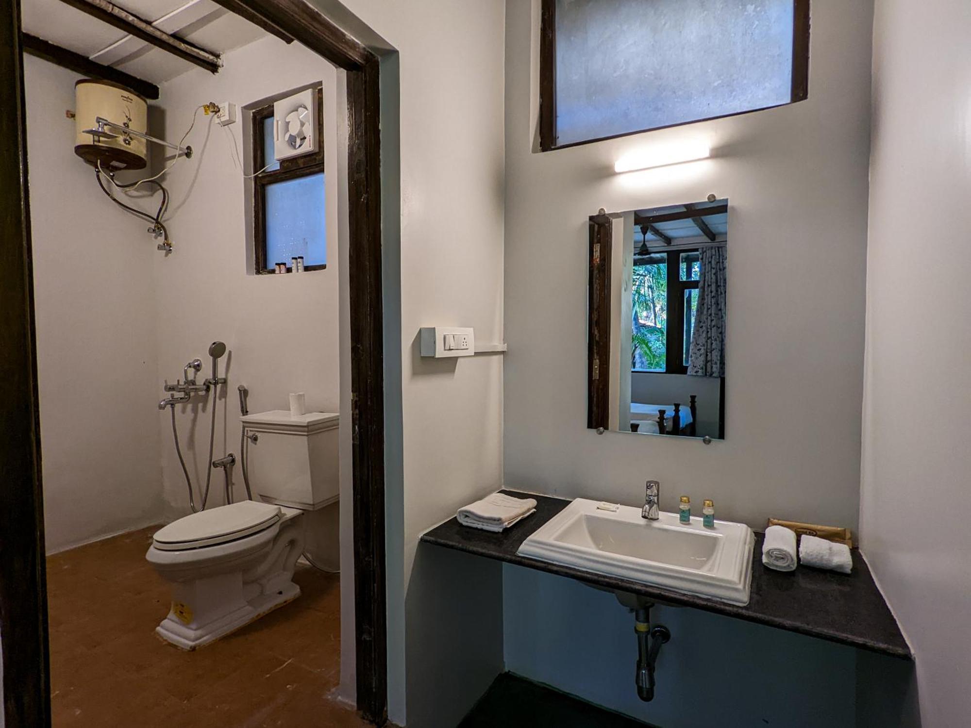 De Soul Sante Beach Resorts Morjim Goa Ngoại thất bức ảnh